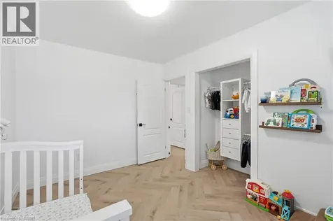 169 Seminole Road Ancaster ON L9G 1Y7