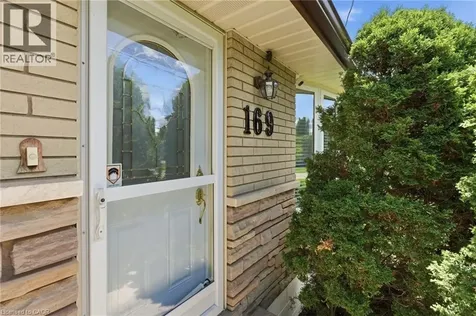 169 Seminole Road Ancaster ON L9G 1Y7