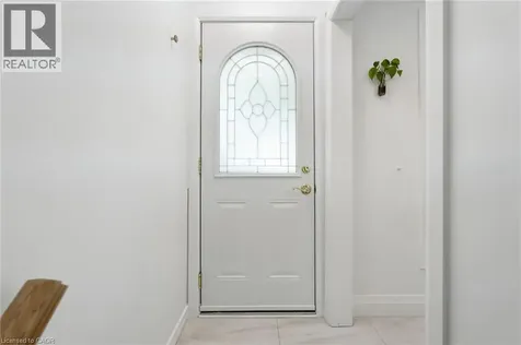 169 Seminole Road Ancaster ON L9G 1Y7