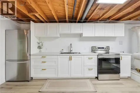 169 Seminole Road Ancaster ON L9G 1Y7