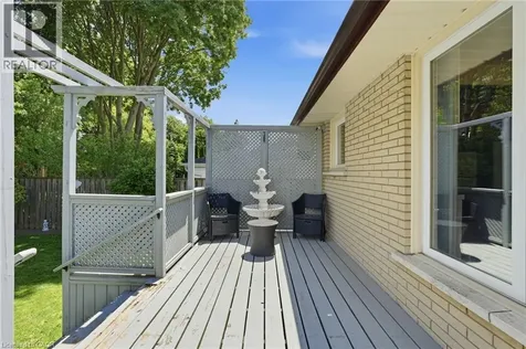 169 Seminole Road Ancaster ON L9G 1Y7