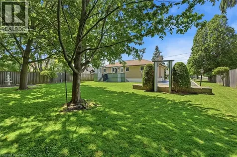 169 Seminole Road Ancaster ON L9G 1Y7
