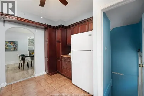 1620 Drouillard Windsor ON N8Y 2S3