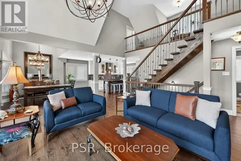 967 Mosley Street Wasaga Beach ON L9Z 2G9