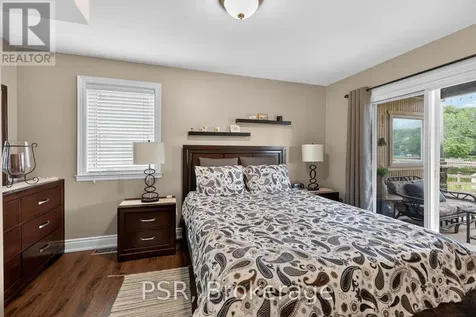 967 Mosley Street Wasaga Beach ON L9Z 2G9