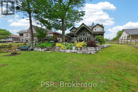 967 Mosley Street Wasaga Beach ON L9Z 2G9