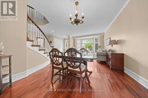 2114 Sandy Oaks Drive Ottawa ON K1W 1H6