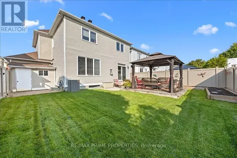 2114 Sandy Oaks Drive Ottawa ON K1W 1H6