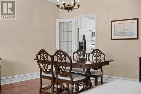 2114 Sandy Oaks Drive Ottawa ON K1W 1H6