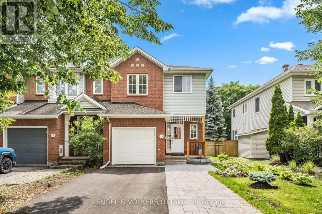 18 Cambray Lane Ottawa ON K2K 3C3