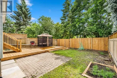 18 Cambray Lane Ottawa ON K2K 3C3