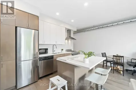 22 Perkins Street Ottawa ON K1R 7G5