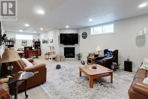 855 17th Street Hanover ON N4N 3B8