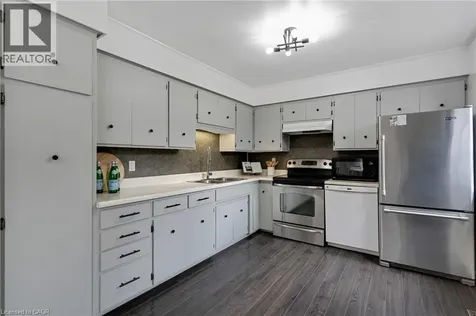 66 Sherwood Avenue Kitchener ON N2B 1J9