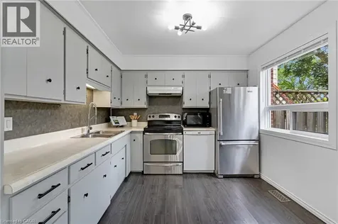 66 Sherwood Avenue Kitchener ON N2B 1J9
