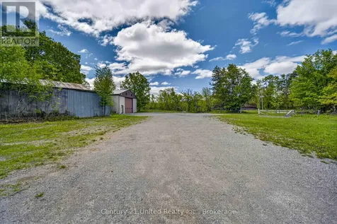 832 Northey's Bay Road North Kawartha ON K0L 3E0