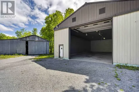832 Northey's Bay Road North Kawartha ON K0L 3E0
