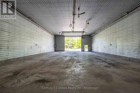 832 Northey's Bay Road North Kawartha ON K0L 3E0