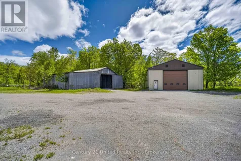 832 Northey's Bay Road North Kawartha ON K0L 3E0