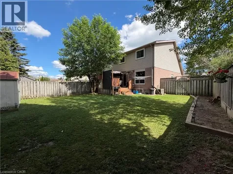 22 Carmine Crescent Cambridge ON N3C 3Z1