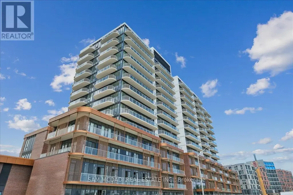 220 Missinnihe Way Mississauga (port Credit) ON L5H 0A9