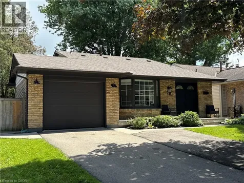39 Forestgate Drive Hamilton ON L9C 6A4