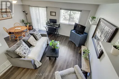 574 Jack Giles Circle Newmarket (summerhill Estates) ON L3X 1X9
