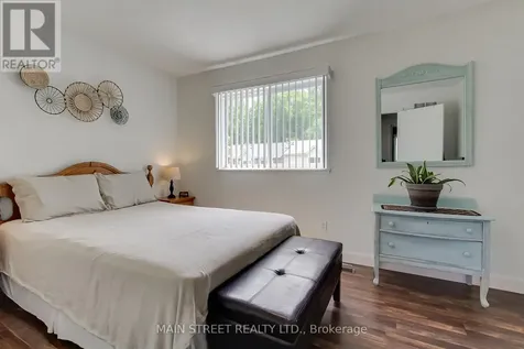 574 Jack Giles Circle Newmarket (summerhill Estates) ON L3X 1X9