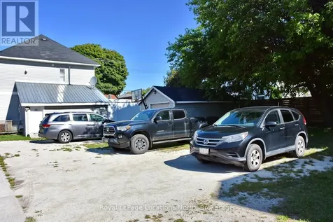 256 Ontario Street Collingwood ON L9Y 1M9