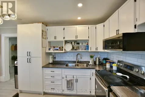256 Ontario Street Collingwood ON L9Y 1M9