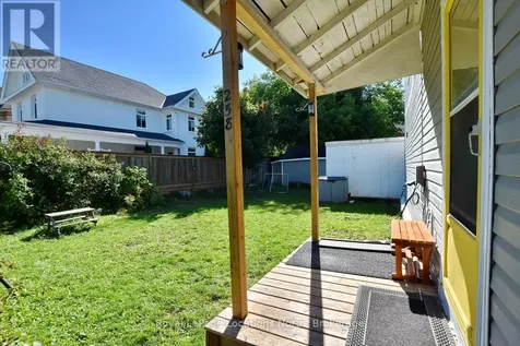 256 Ontario Street Collingwood ON L9Y 1M9