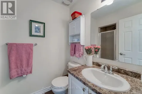 138 Grenadine Street Ottawa ON K2S 0P1