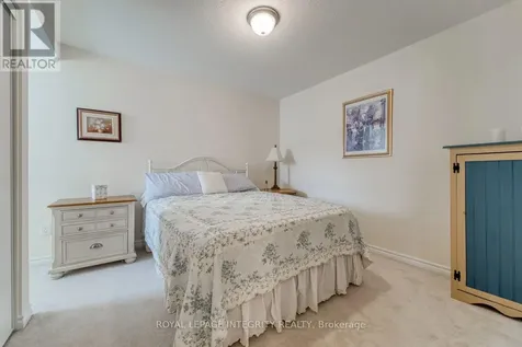 138 Grenadine Street Ottawa ON K2S 0P1
