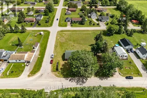 107 Cotieville Road Renfrew ON K7V 3Z6