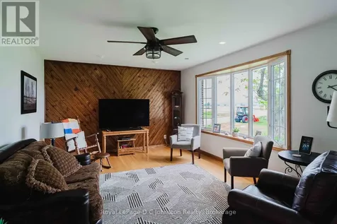 1073 8 Corners Kincardine ON N0G 2T0