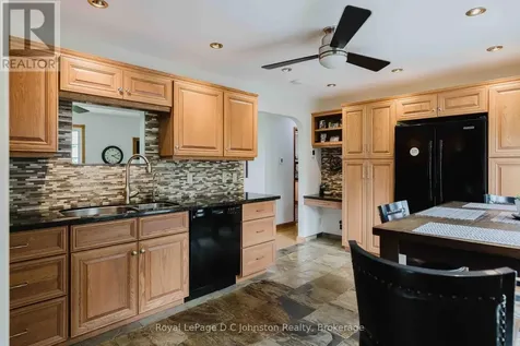 1073 8 Corners Kincardine ON N0G 2T0