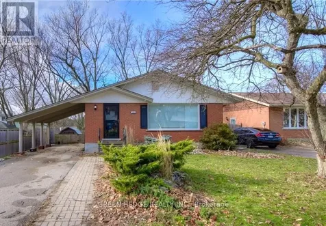 199 Dixie Crescent Waterloo ON N2J 3K9