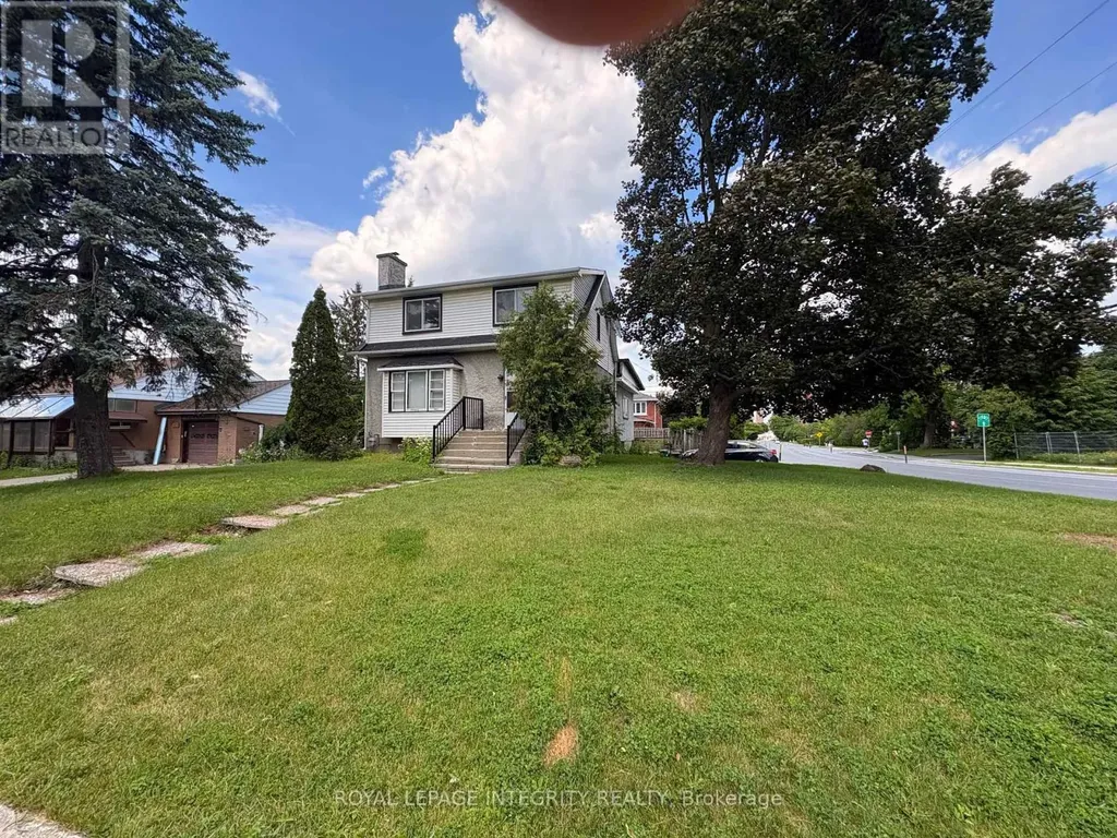 1085 Richard Avenue Ottawa ON K1H 8C3