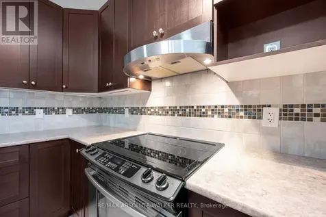 261 Bulrush Crescent Ottawa ON K1T 0E5