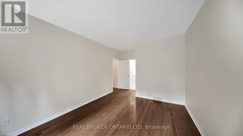 7 Cadeau Terrace London South (south A) ON N6K 4S8