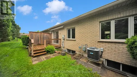 7 Cadeau Terrace London South (south A) ON N6K 4S8