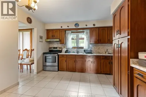 3325 Baseline Road Windsor ON N9V 0A2