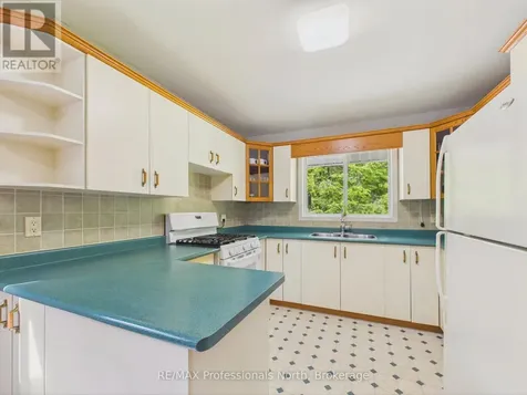 1020 Colony Road Bracebridge ON P1L 1X3