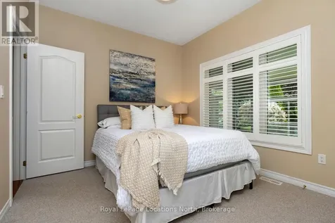36 Clubhouse Drive Collingwood ON L9Y 4Z6