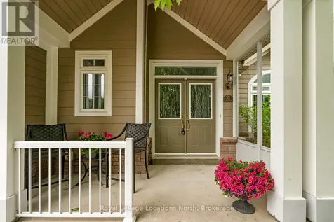 36 Clubhouse Drive Collingwood ON L9Y 4Z6