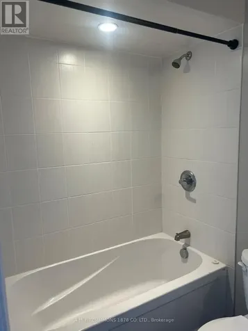 805 Beauparc Pvt Private Ottawa ON K1J 0A2