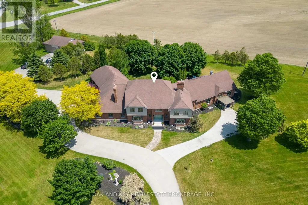 29830 Centre Road Adelaide Metcalfe ON N7G 3H7
