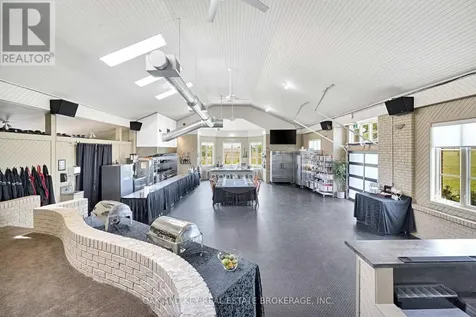 29830 Centre Road Adelaide Metcalfe ON N7G 3H7