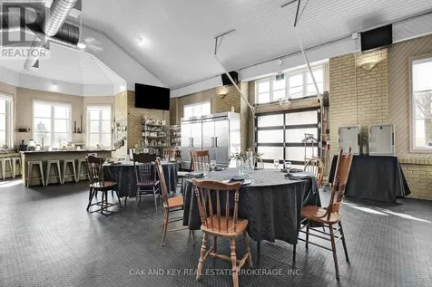 29830 Centre Road Adelaide Metcalfe ON N7G 3H7