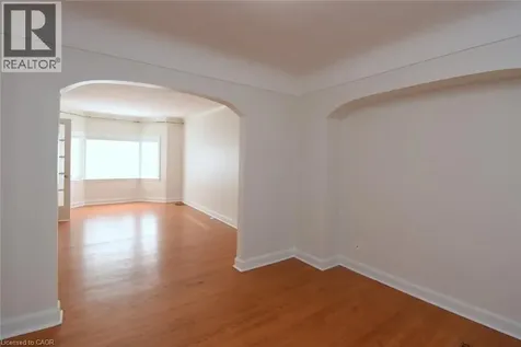 136 Glen Road Hamilton ON L8S 3M9